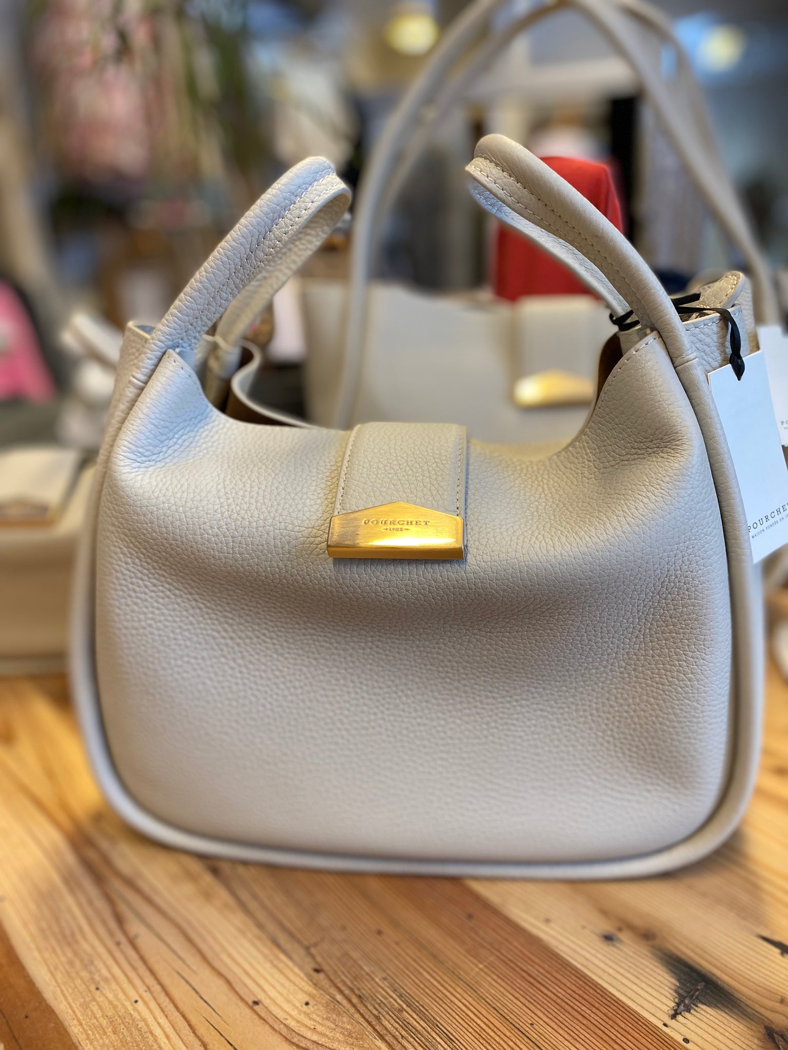 Liane medium shoulder bag