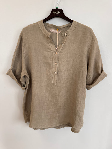 Larisa Shirt