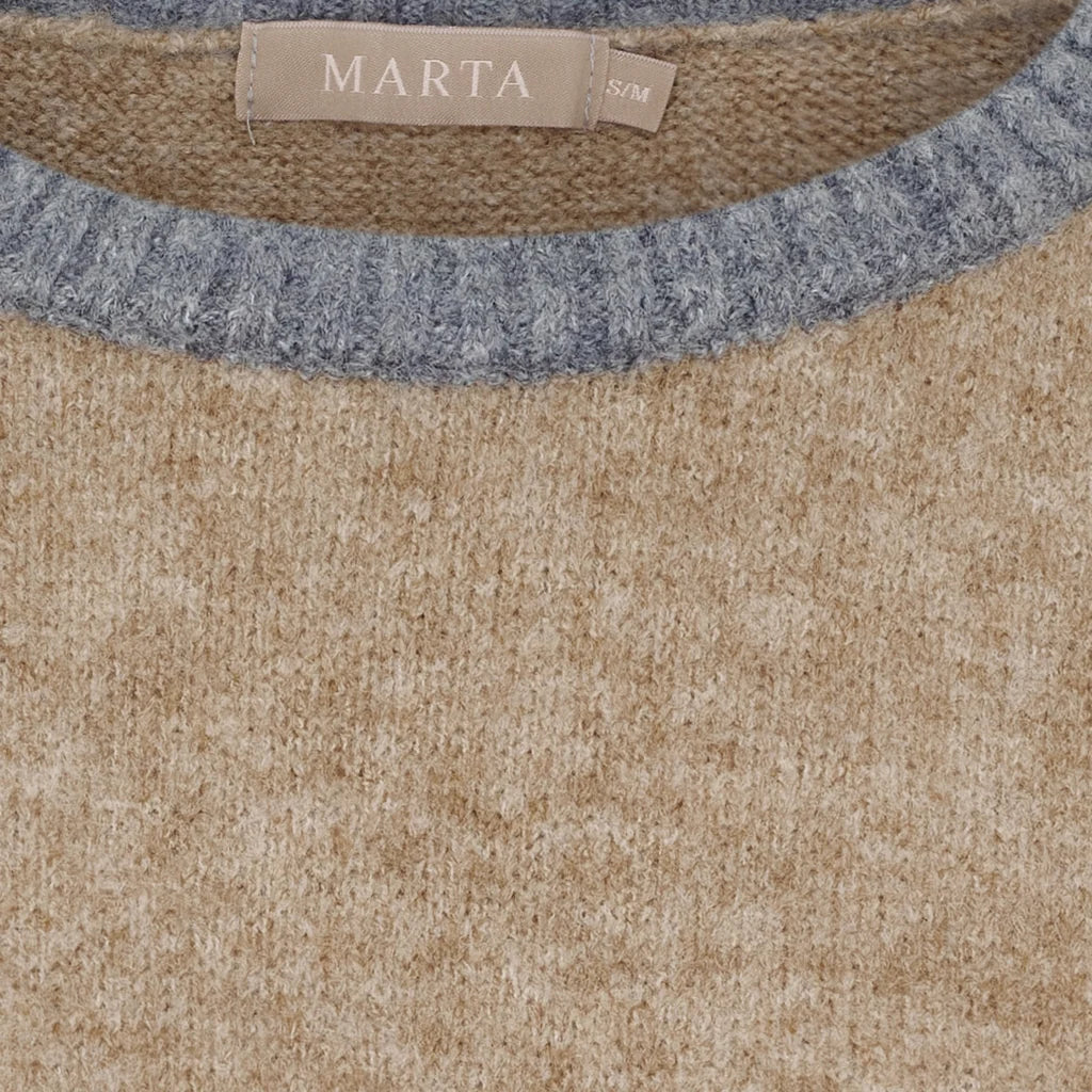 Elora Knit