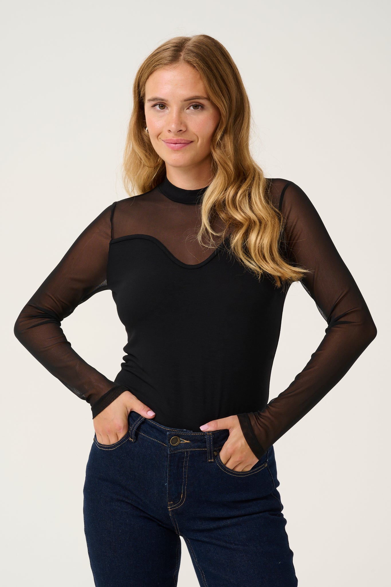 CUgrace New Mesh Blouse