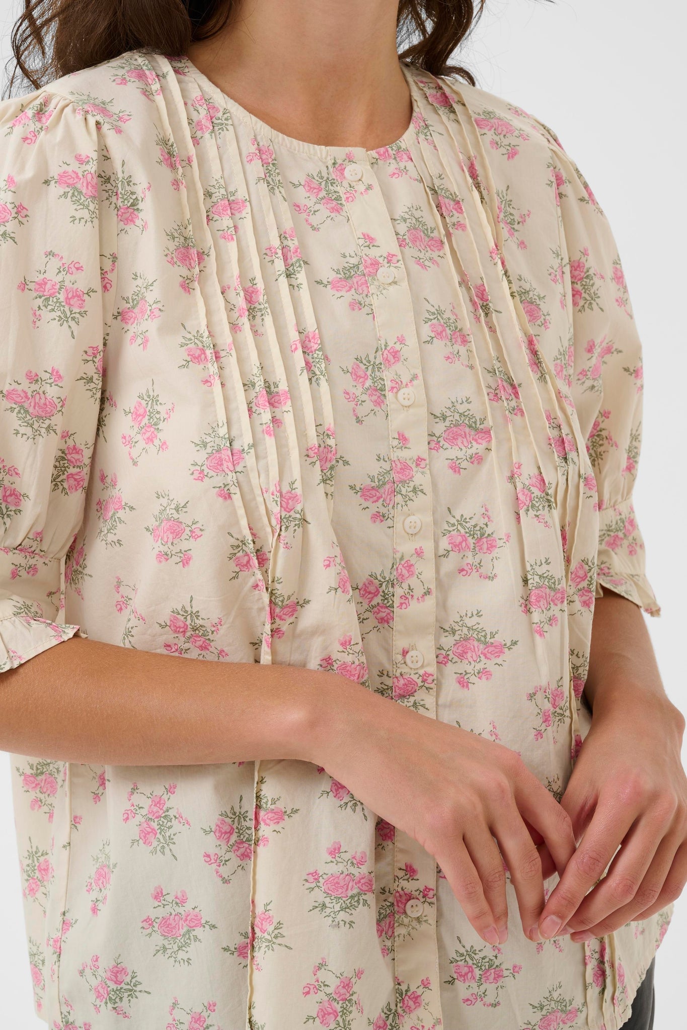 CUpeonie Olena Shirt