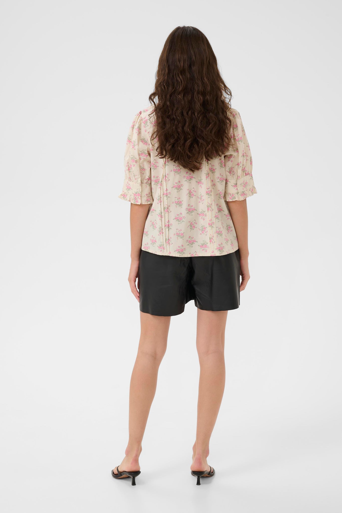 CUpeonie Olena Shirt