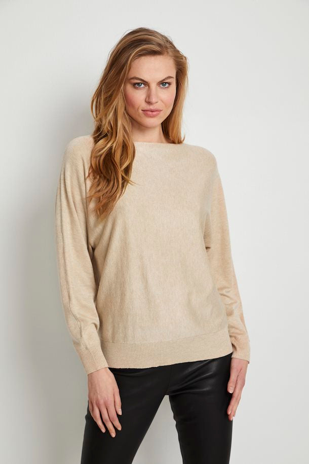 CUannemarie batwing jumper