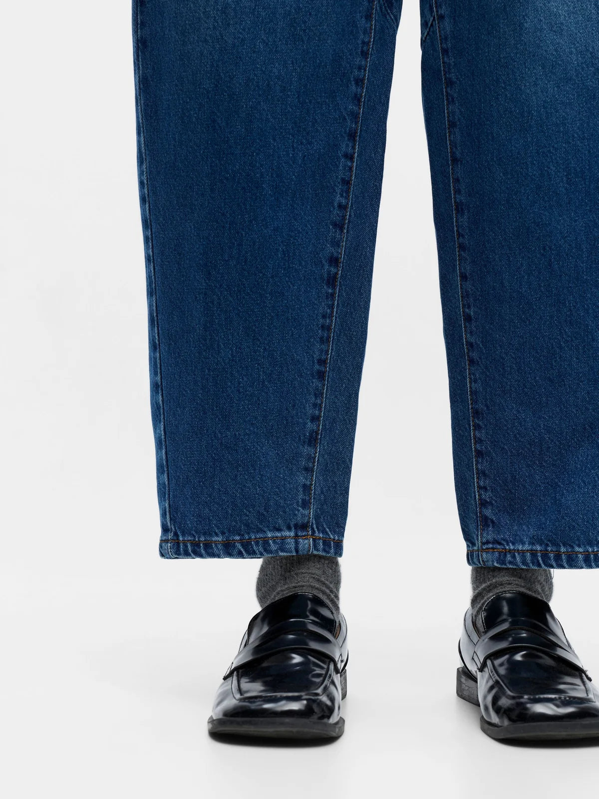 OBJMIU ZOE MW BARREL ANKLE JEANS NOOS